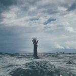 Burnout untergehen Hand Meer